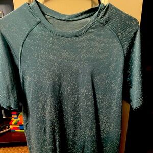 Metal vent tee lululemon